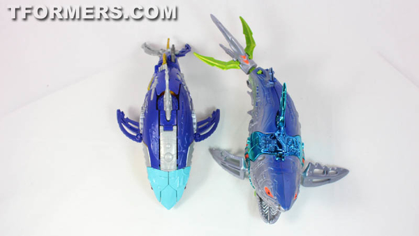 Transformers Generations Sky Byte Toy Voyager Class Action Figure Review And Images  (21 of 29)